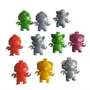Ryan's World Mystery Snack-n-Stack Figures 10 Pieces.
